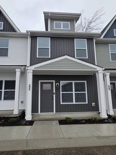 121 Front Ridge Circle Clarksville TN 37040