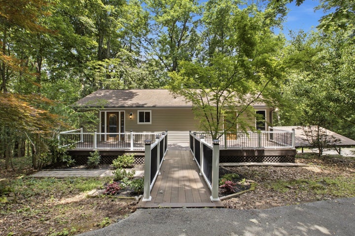 Photo 1 of 44 — 7215 Sugar Maple Dr, Fairview, TN 37062
