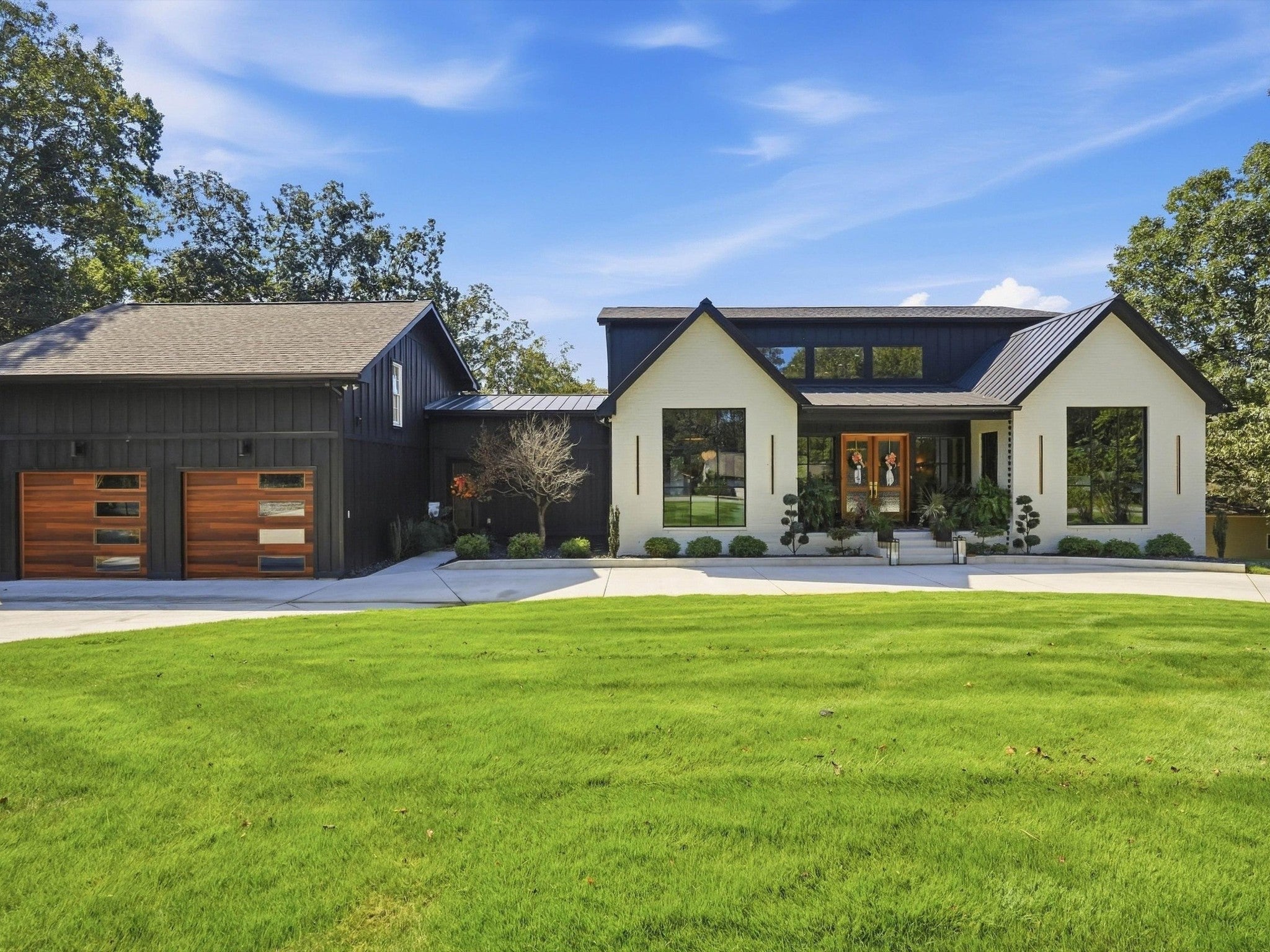 131 Bluff Dr