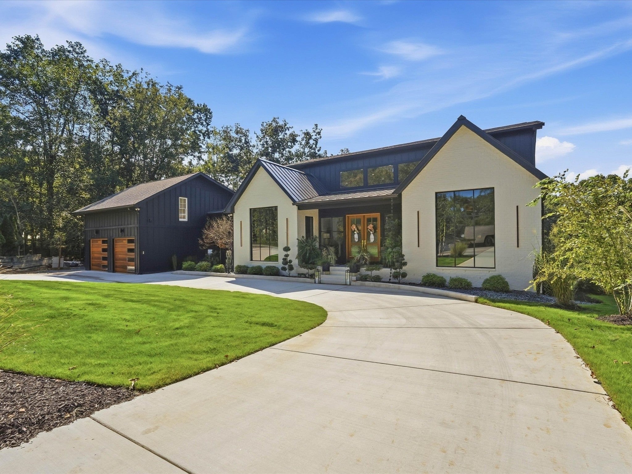 131 Bluff Dr