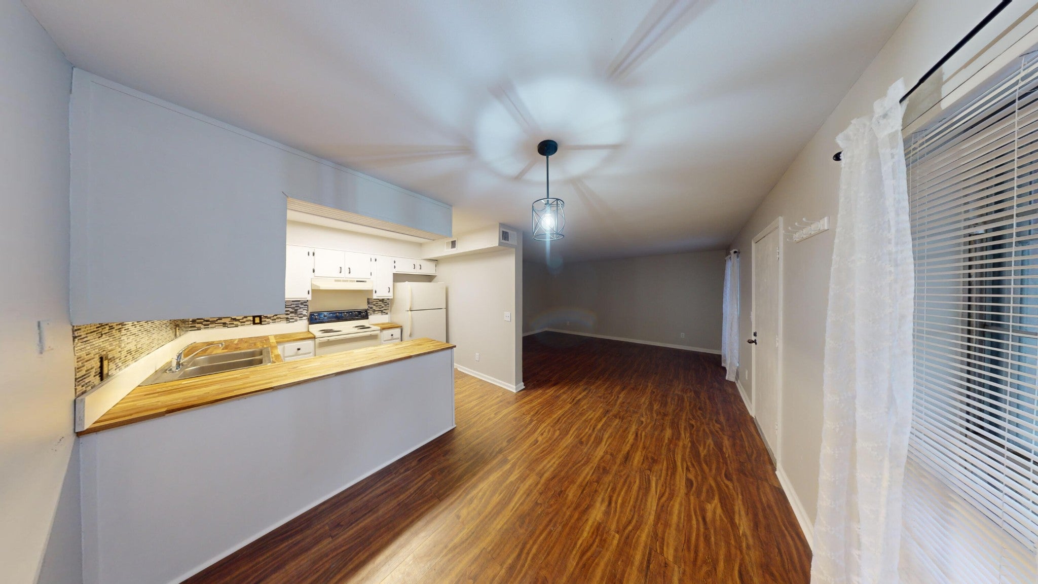 900 Mountain Creek Road G87