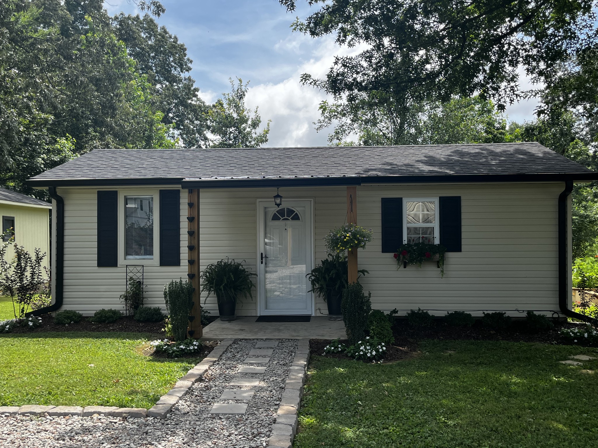 330 Patterson Rd
