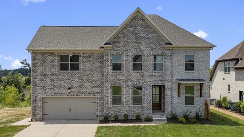 1142 Secretariat Dr Mount Juliet TN 37122