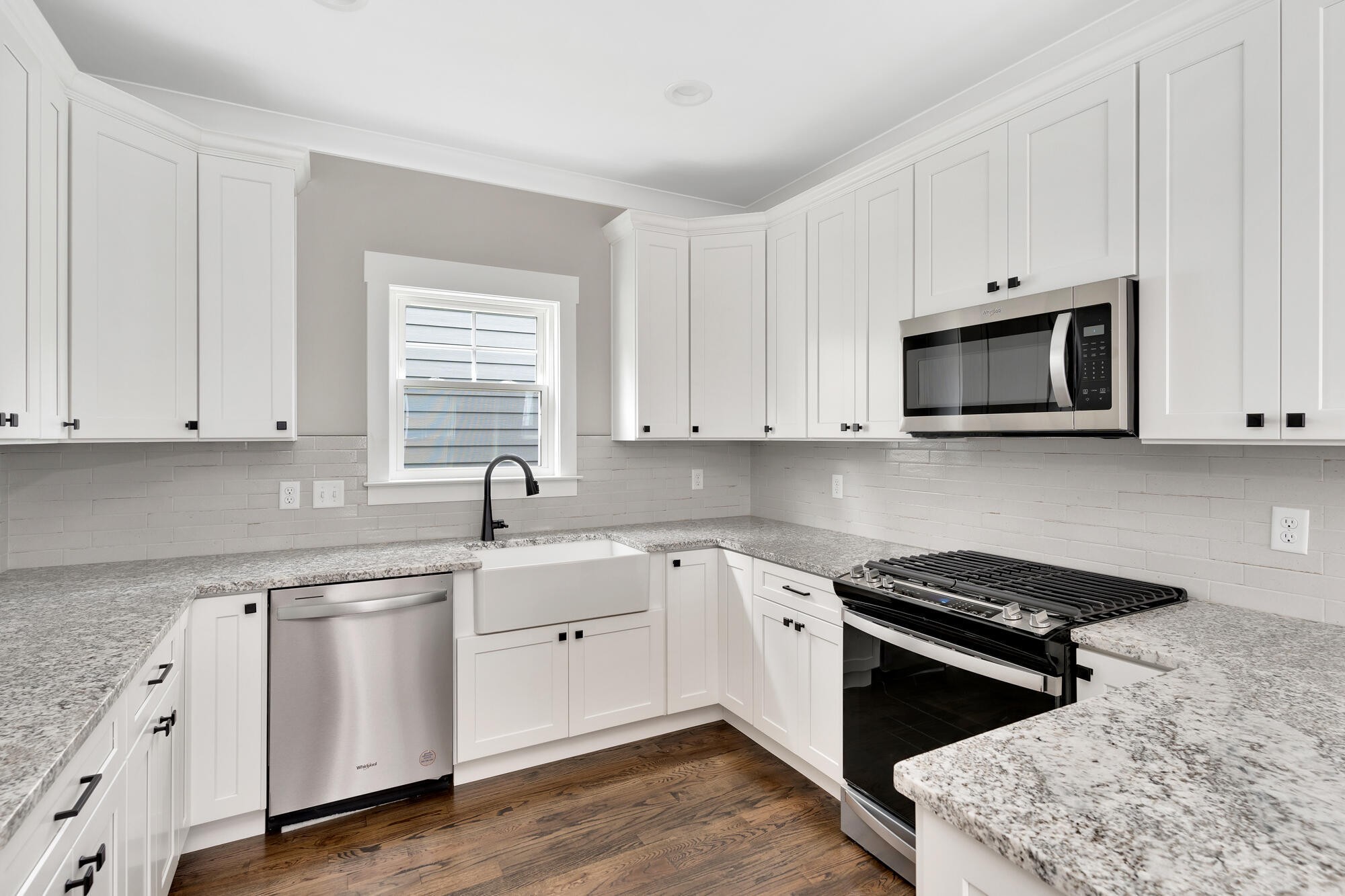 1317 Thomas Avenue 8