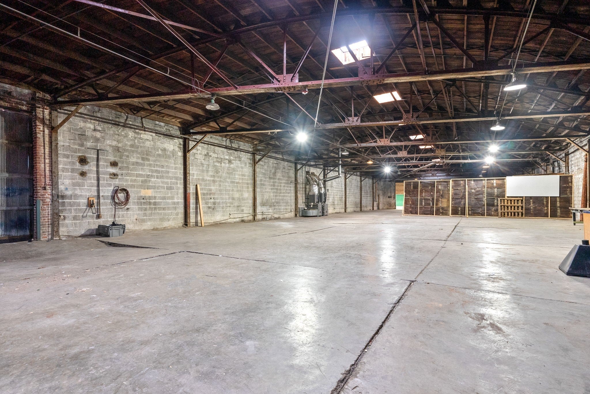 1214 College St, Clarksville, TN 37040-4673