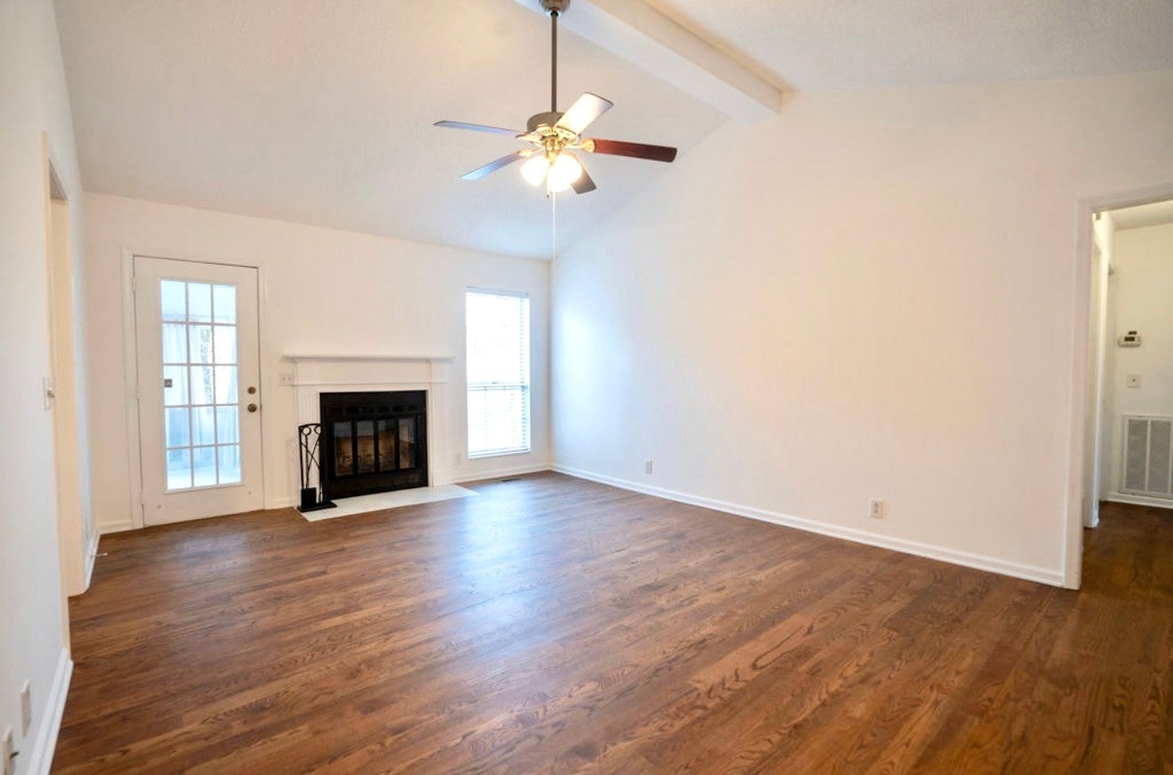 101 Heathcote Ct
