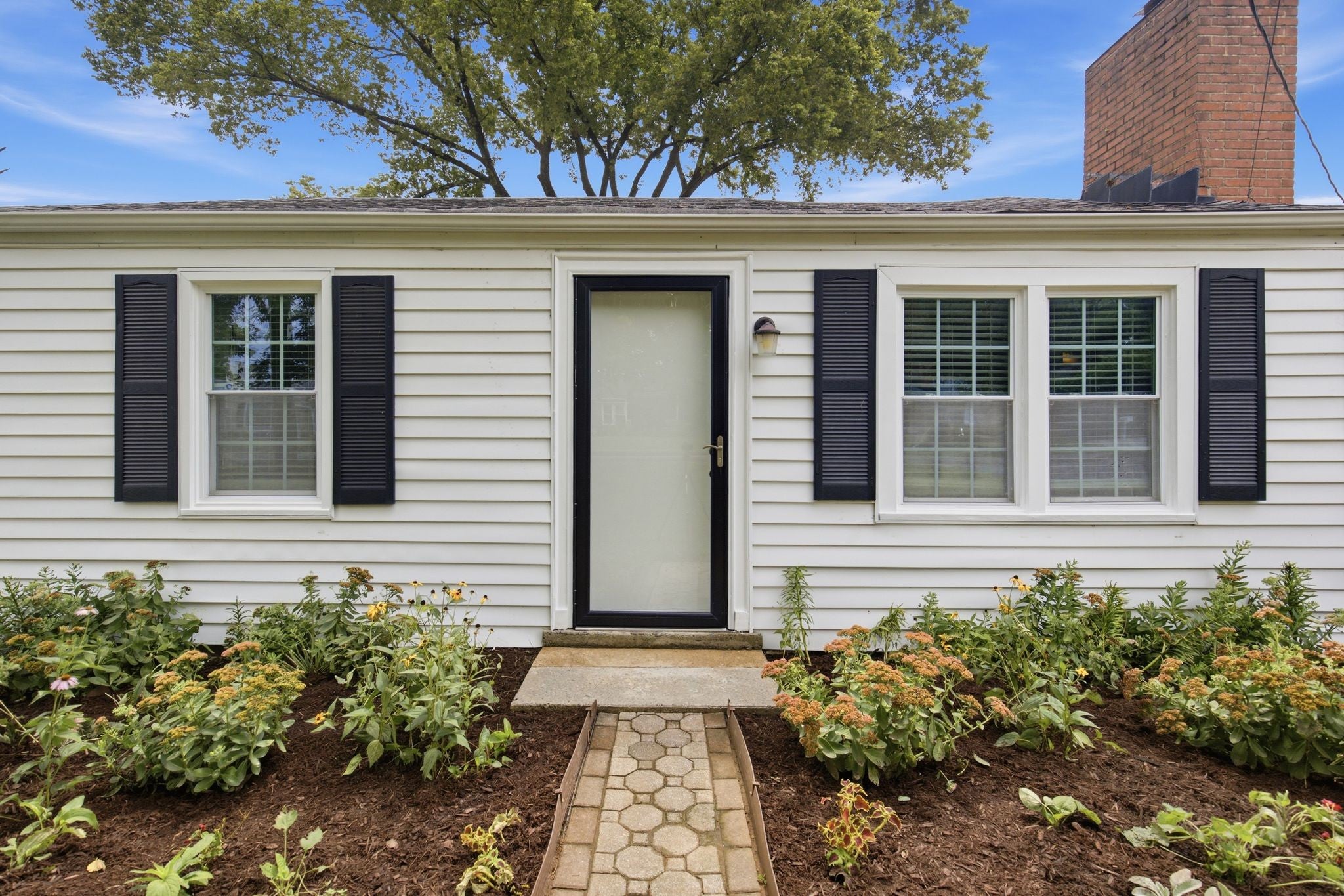 2708 Hartford Dr