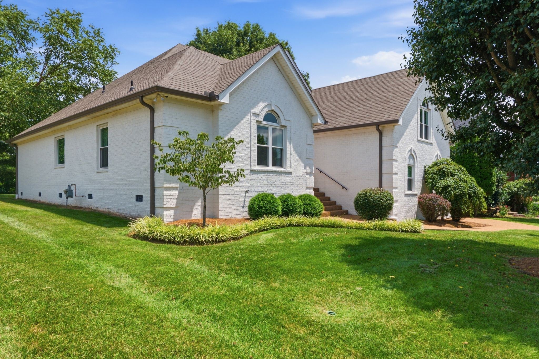 1080 Auldridge Dr