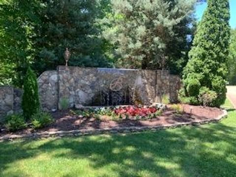 5710 Topsail Greens Dr Chattanooga TN 37416