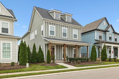 5715 Heirloom Dr Murfreesboro TN 37129