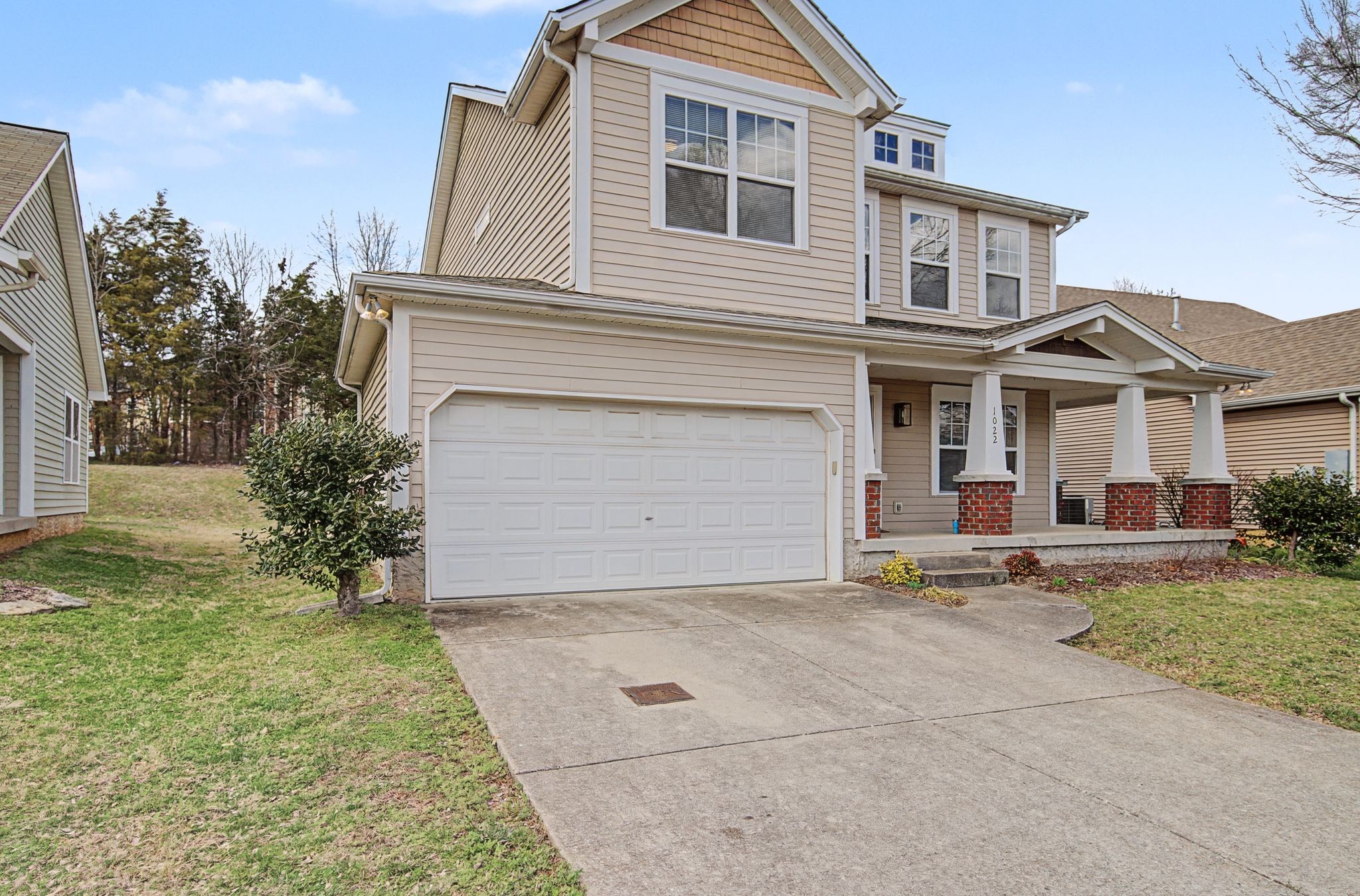 1022 Bradford Park Rd