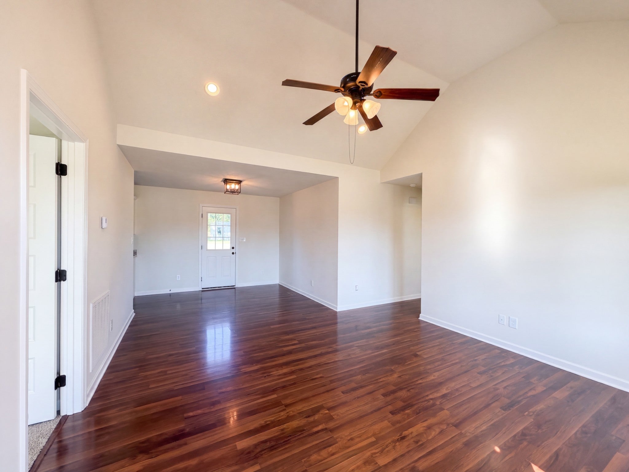 1437 Silver Creek Rd
