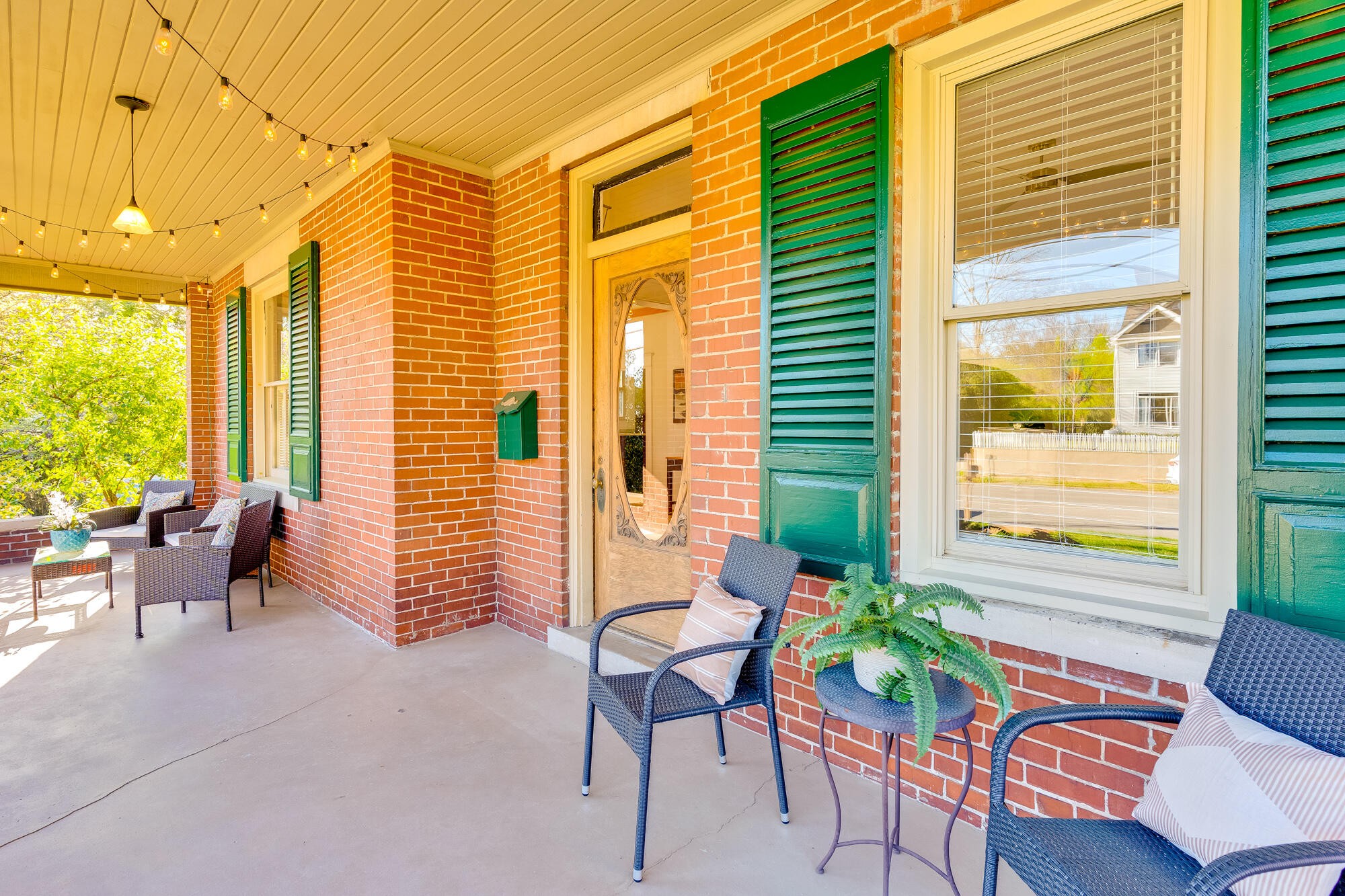 710 Mississippi Avenue