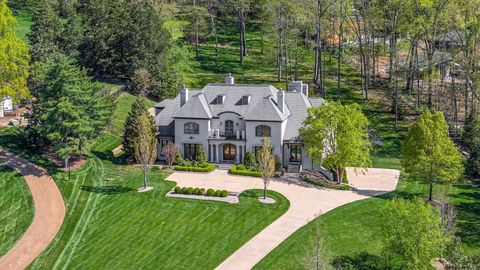 340 White Swans Xing Brentwood TN 37027
