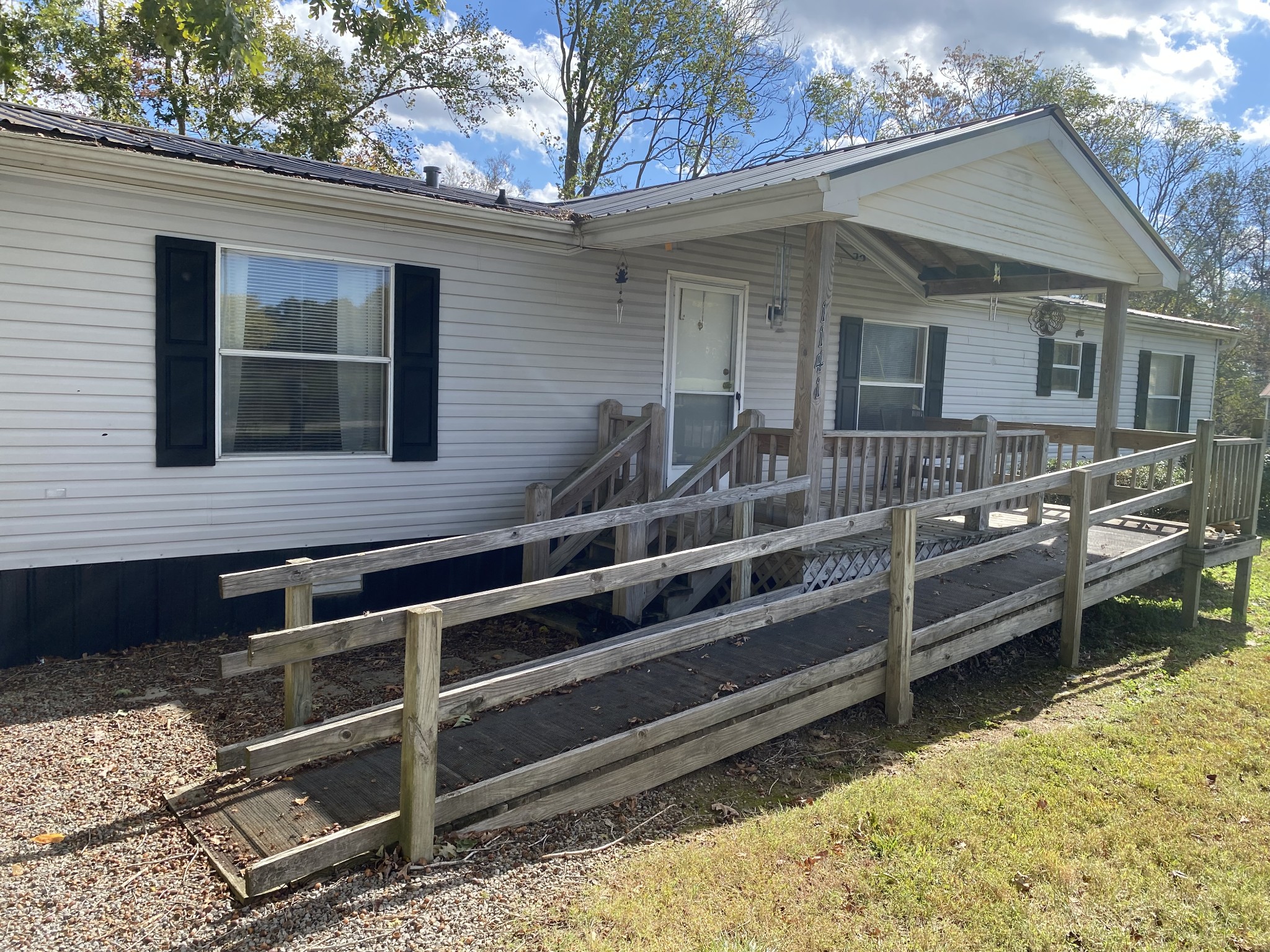 1141 Bakerton Rd