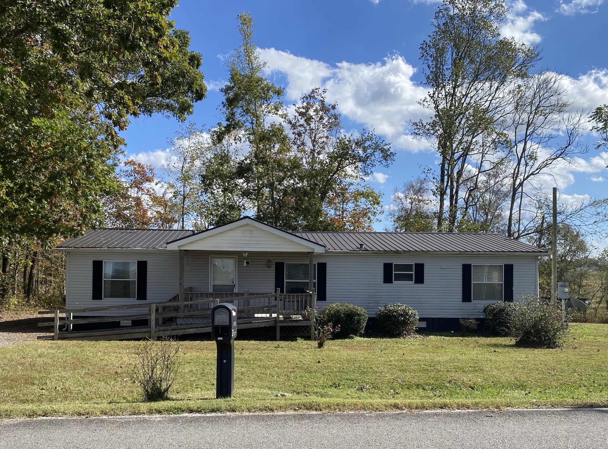 1141 Bakerton Rd
