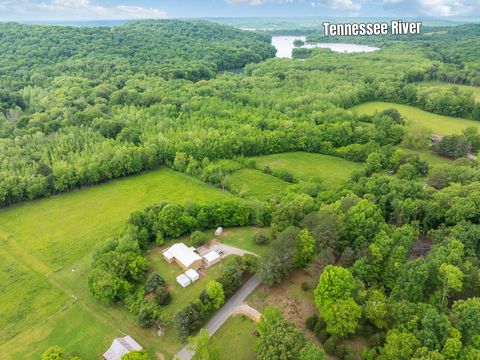2899 Lower Lick Creek Rd Linden TN 37096