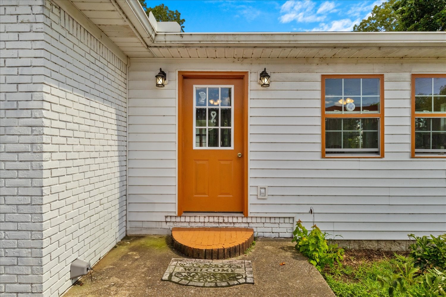 1611 Chisholm Rd