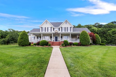 1036 Reed Hollow Rd Readyville TN 37149