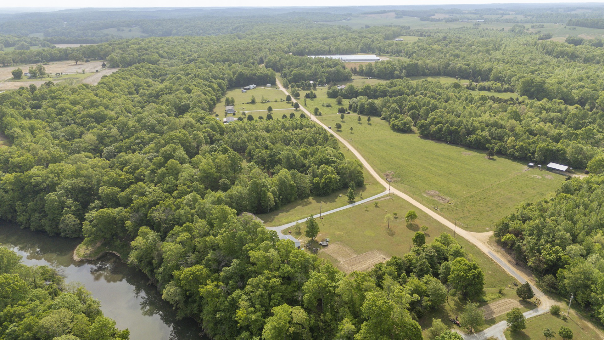 175 Chickasaw Cv