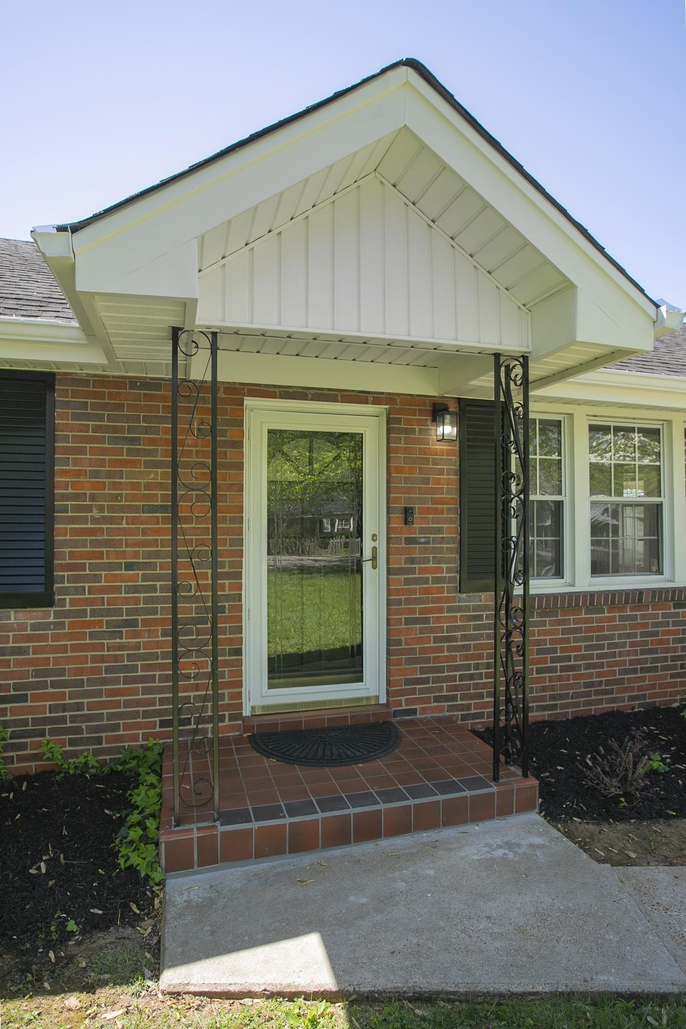 731 Cameo Dr
