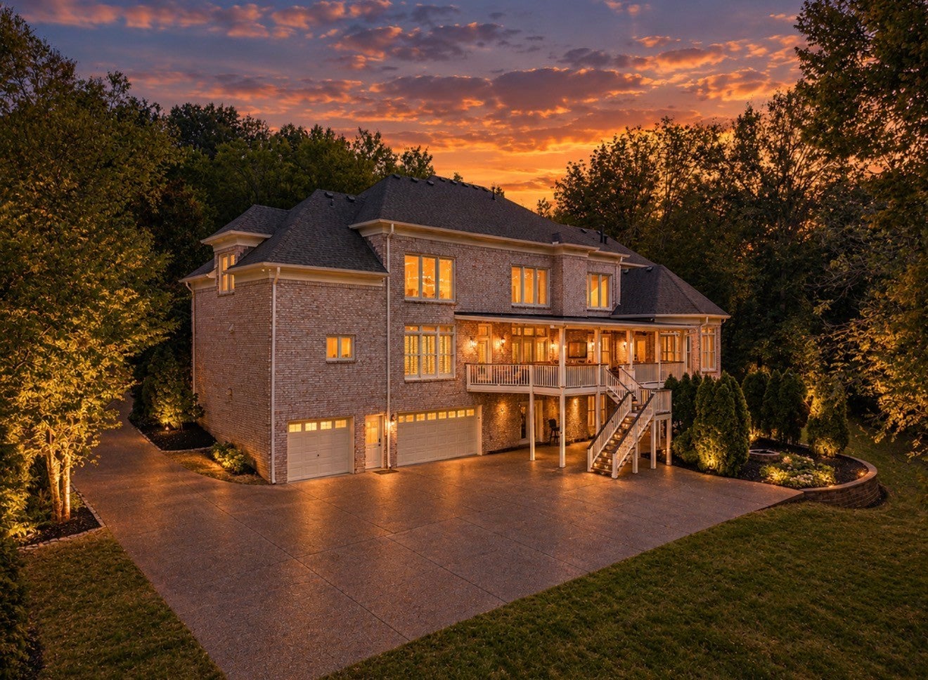 5144 Walnut Park Dr