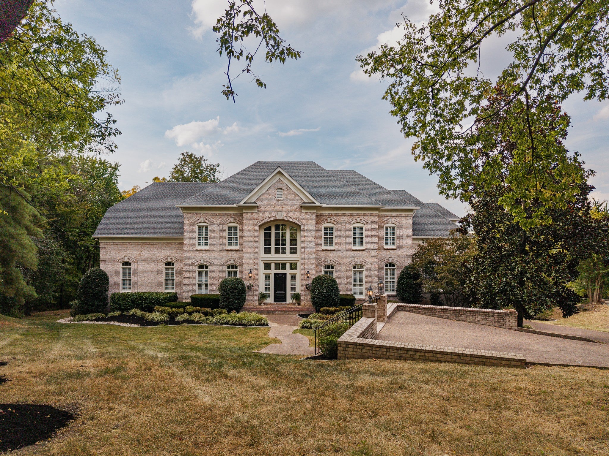 5144 Walnut Park Dr