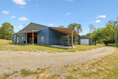 942 Fay Creek Rd Wartrace TN 37183