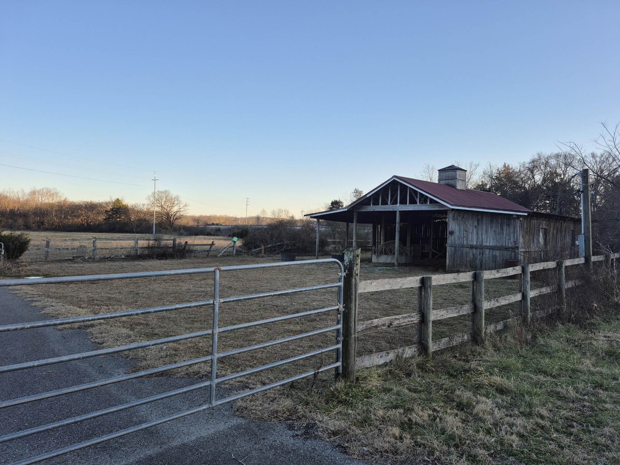 1244 Valley View Highway