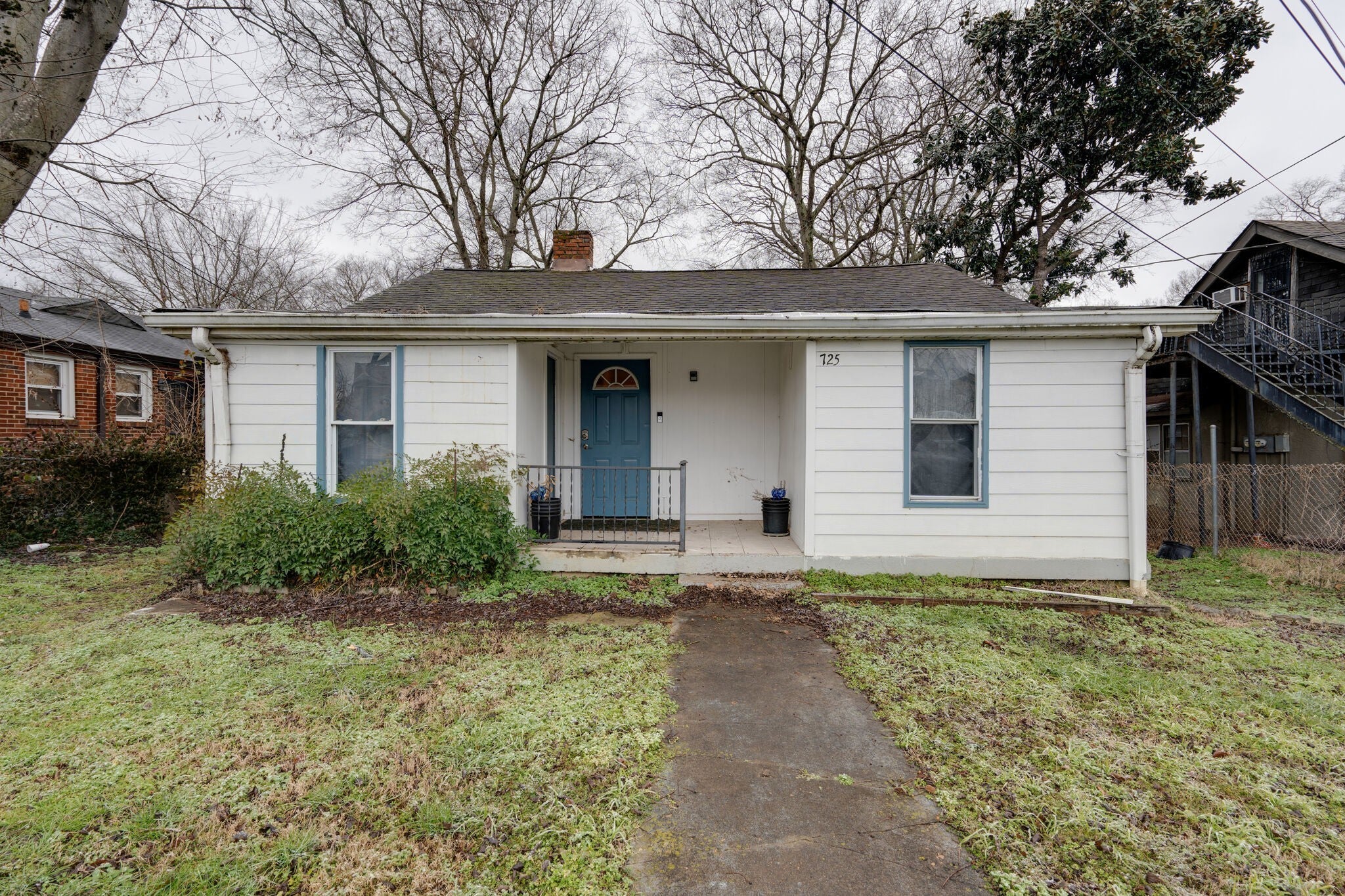 3-bed listing at 725 25th Ave N, Nashville