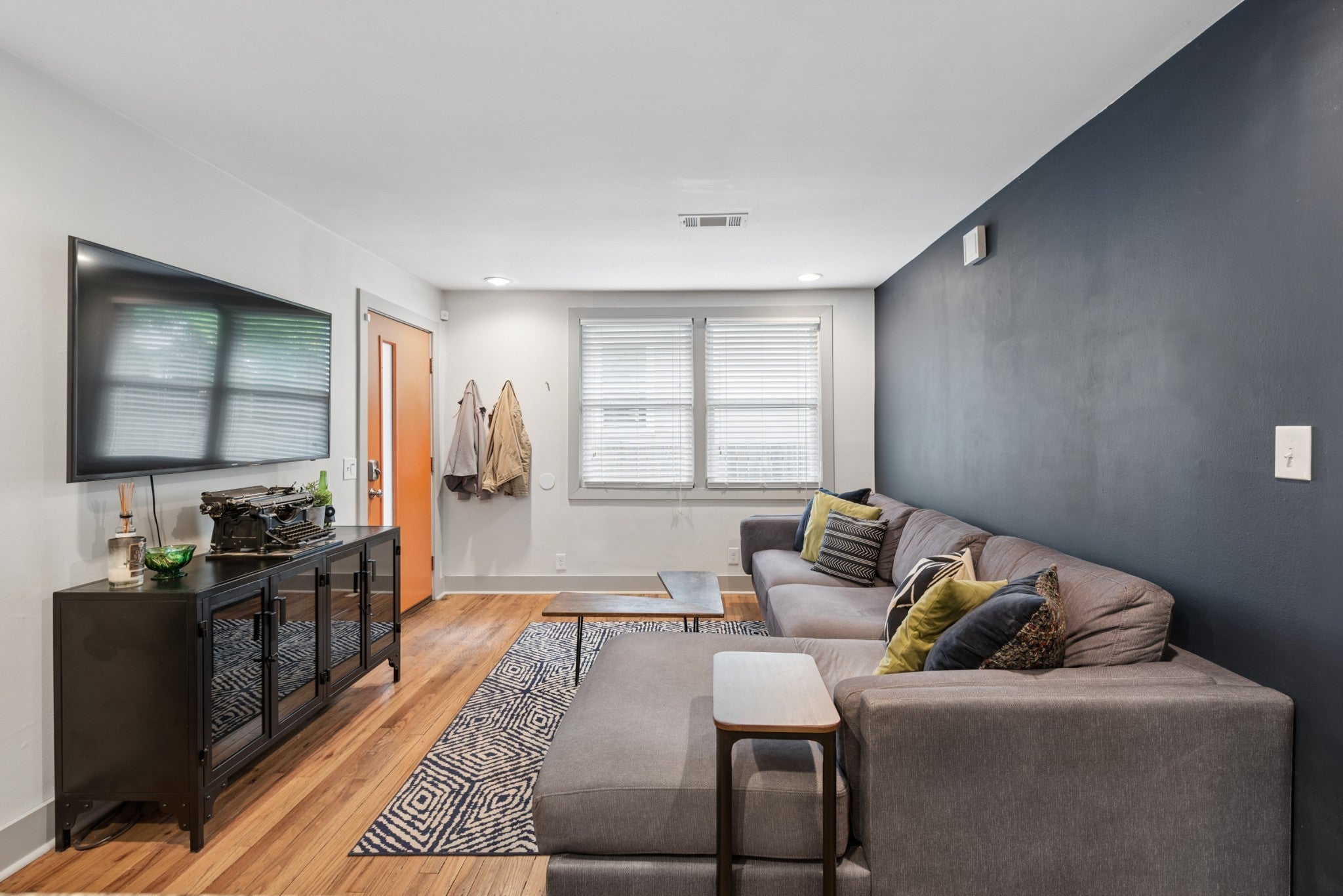 204B Lutie St
