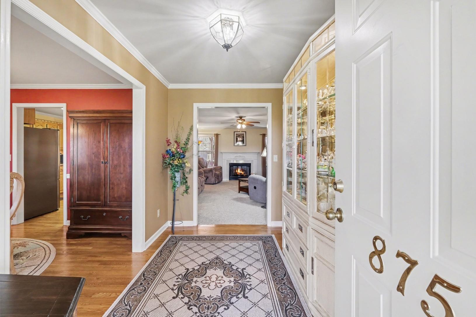 875 Sixteenth Model Rd