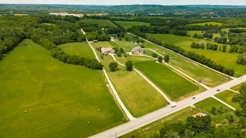 Photo of 2436 Long Hollow Pike, Hendersonville, TN 37075 (MLS # 3175265)