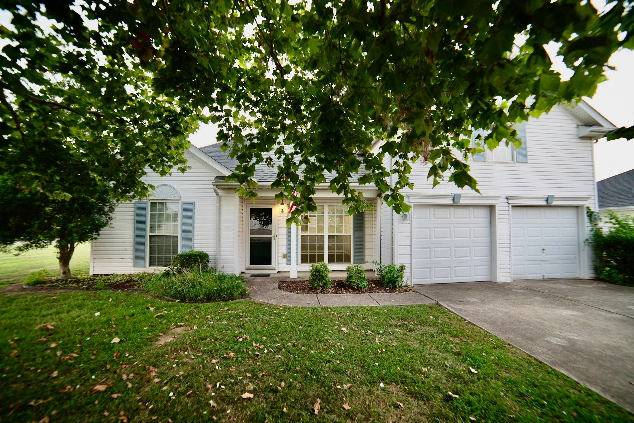 125 Megan St