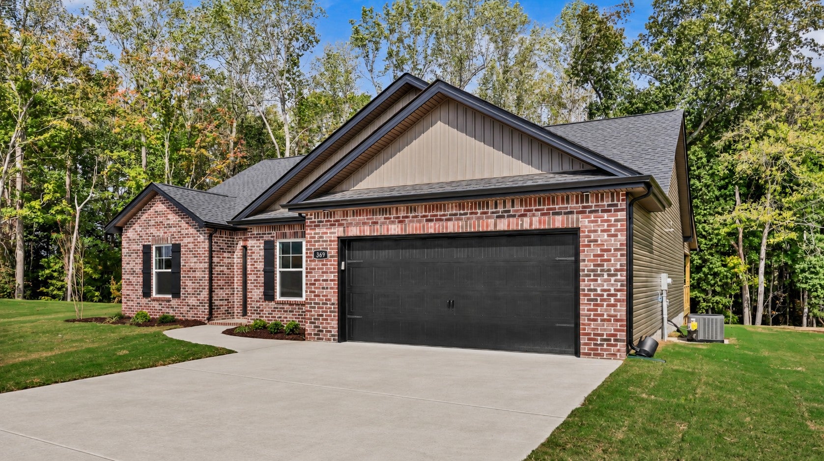 369 Idell Ct