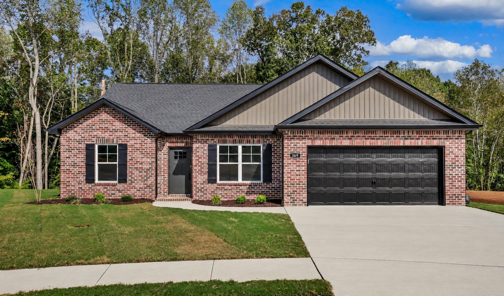 369 Idell Ct