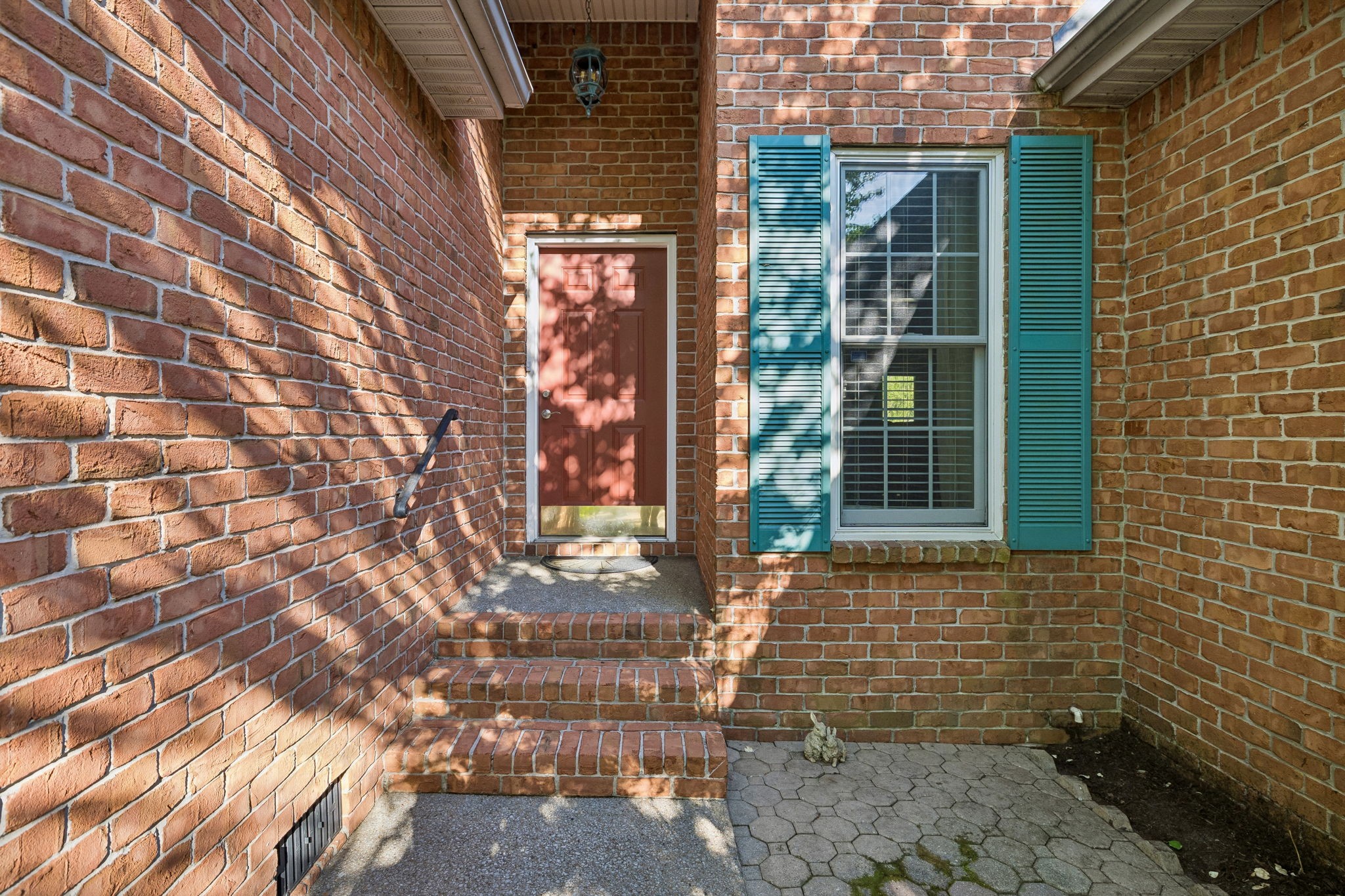 3161 Jenkins Dr