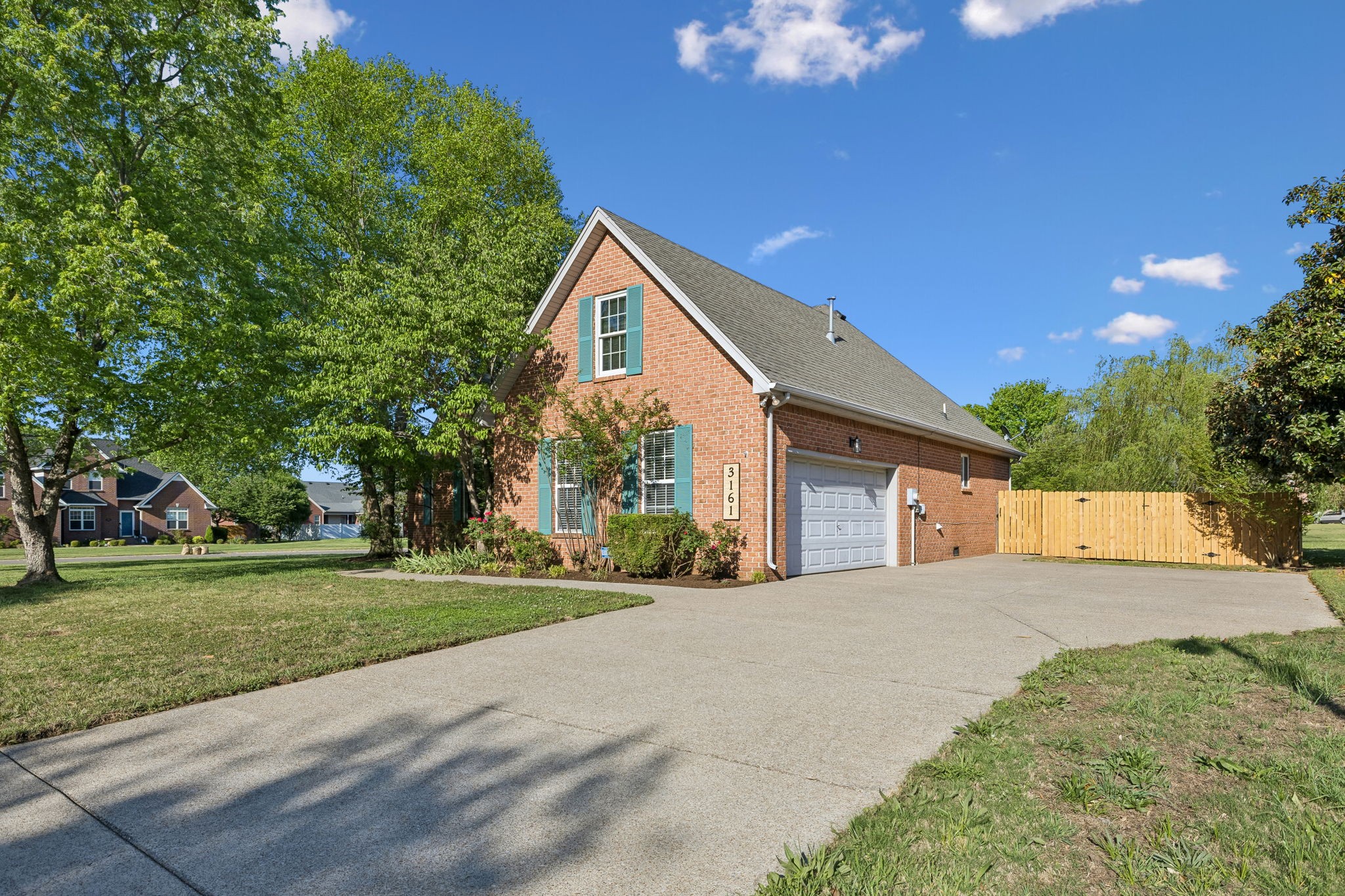3161 Jenkins Dr