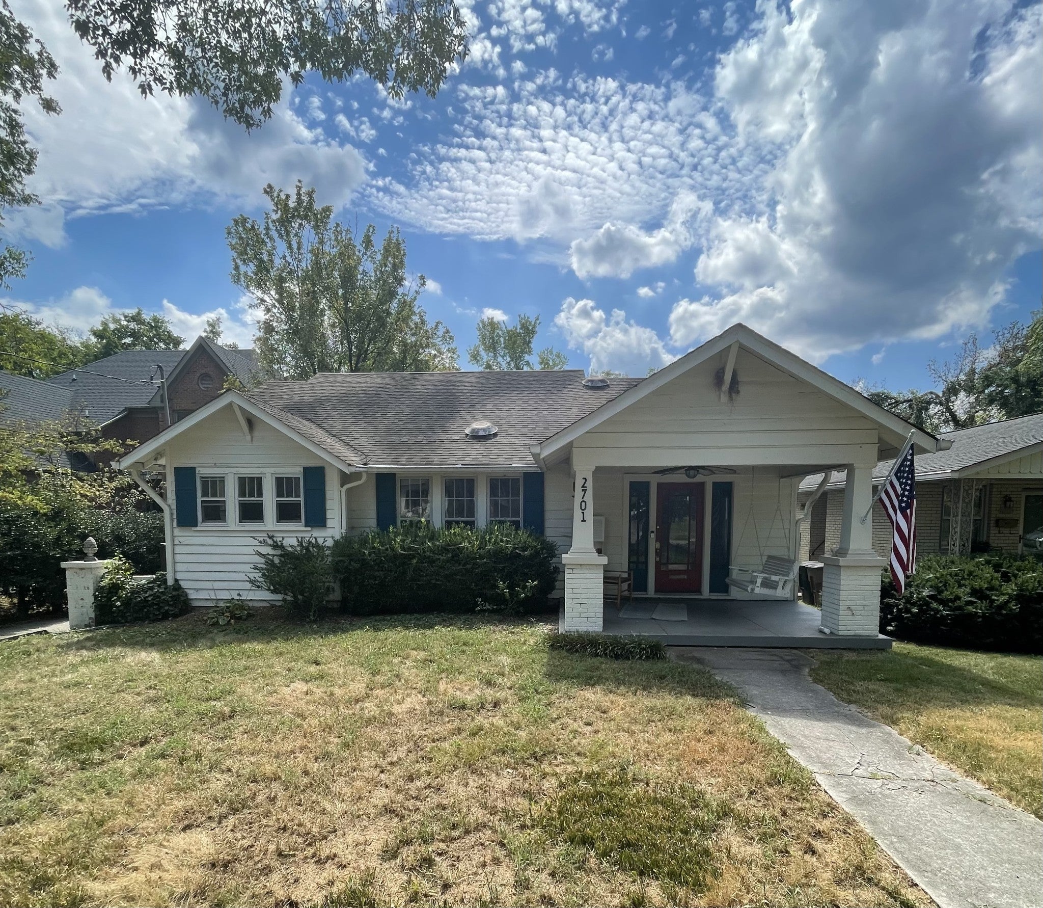 3-bed listing at 2701 W Linden Ave, Nashville