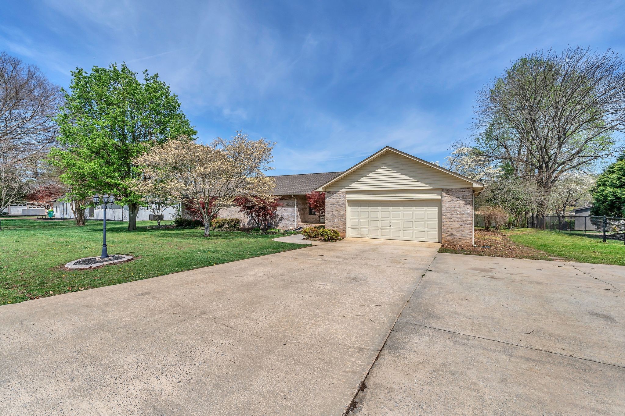 423 Shasteen Bend Dr
