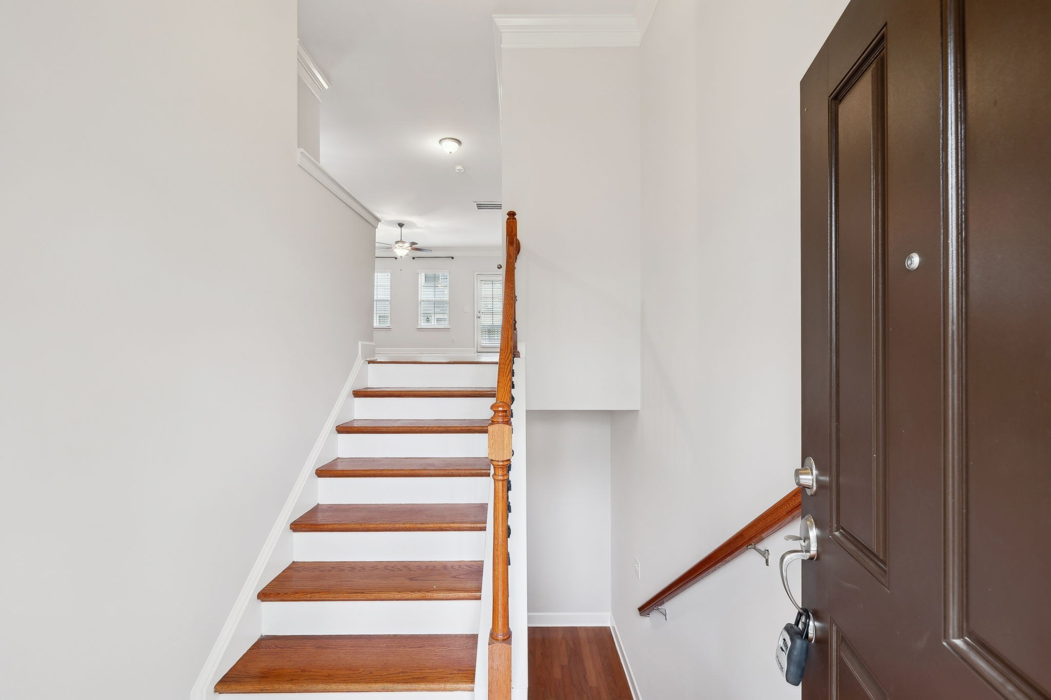 5545 Prada Dr