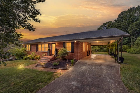 Photo of 201 N Hardin Dr, Columbia, TN 38401 (MLS # 3547734)