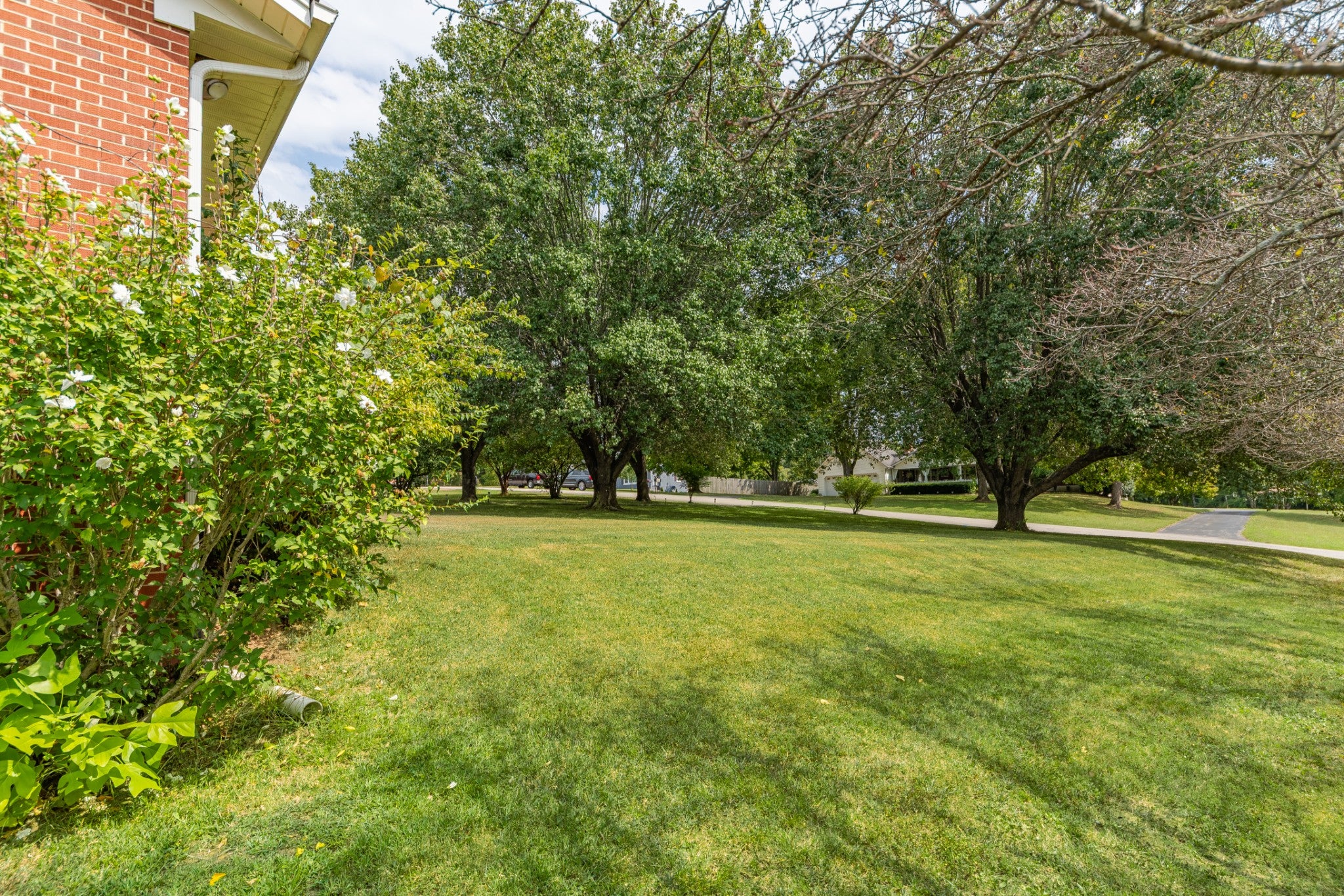 201 N Hardin Dr