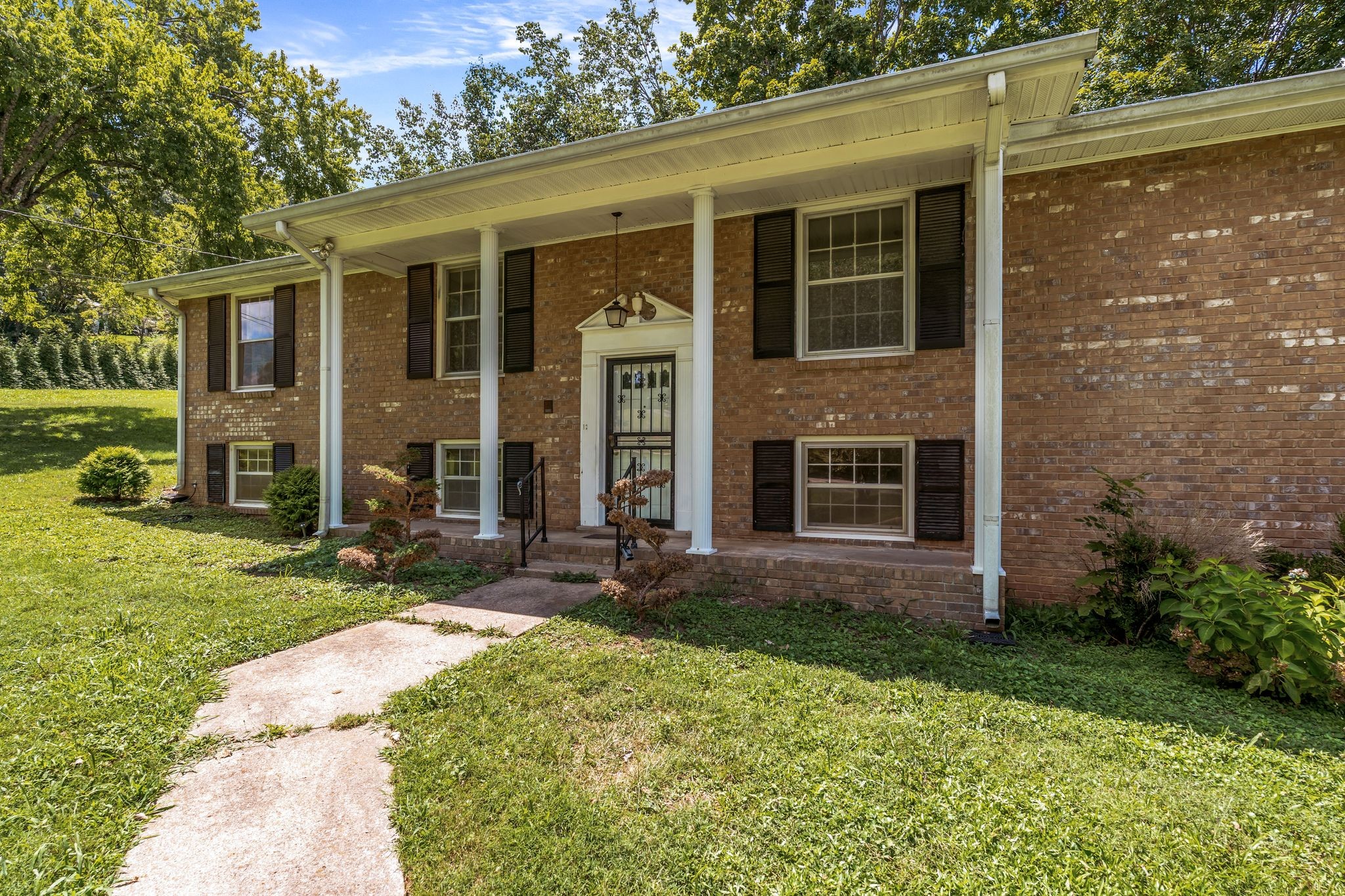 317 Forrest Valley Dr