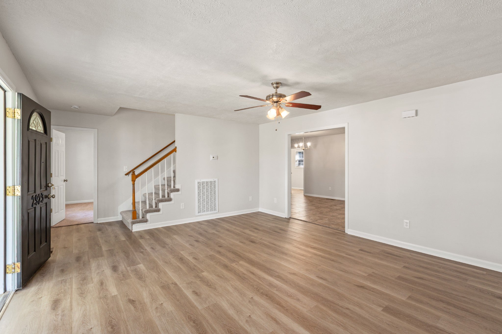 2923 Sams Ct