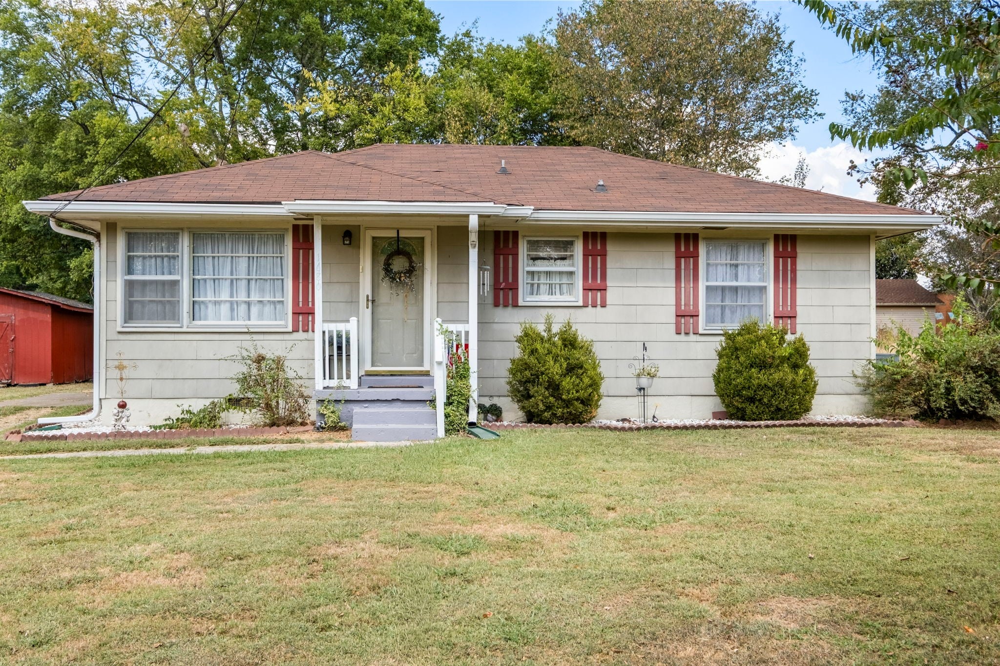 1680 Buena Vista St