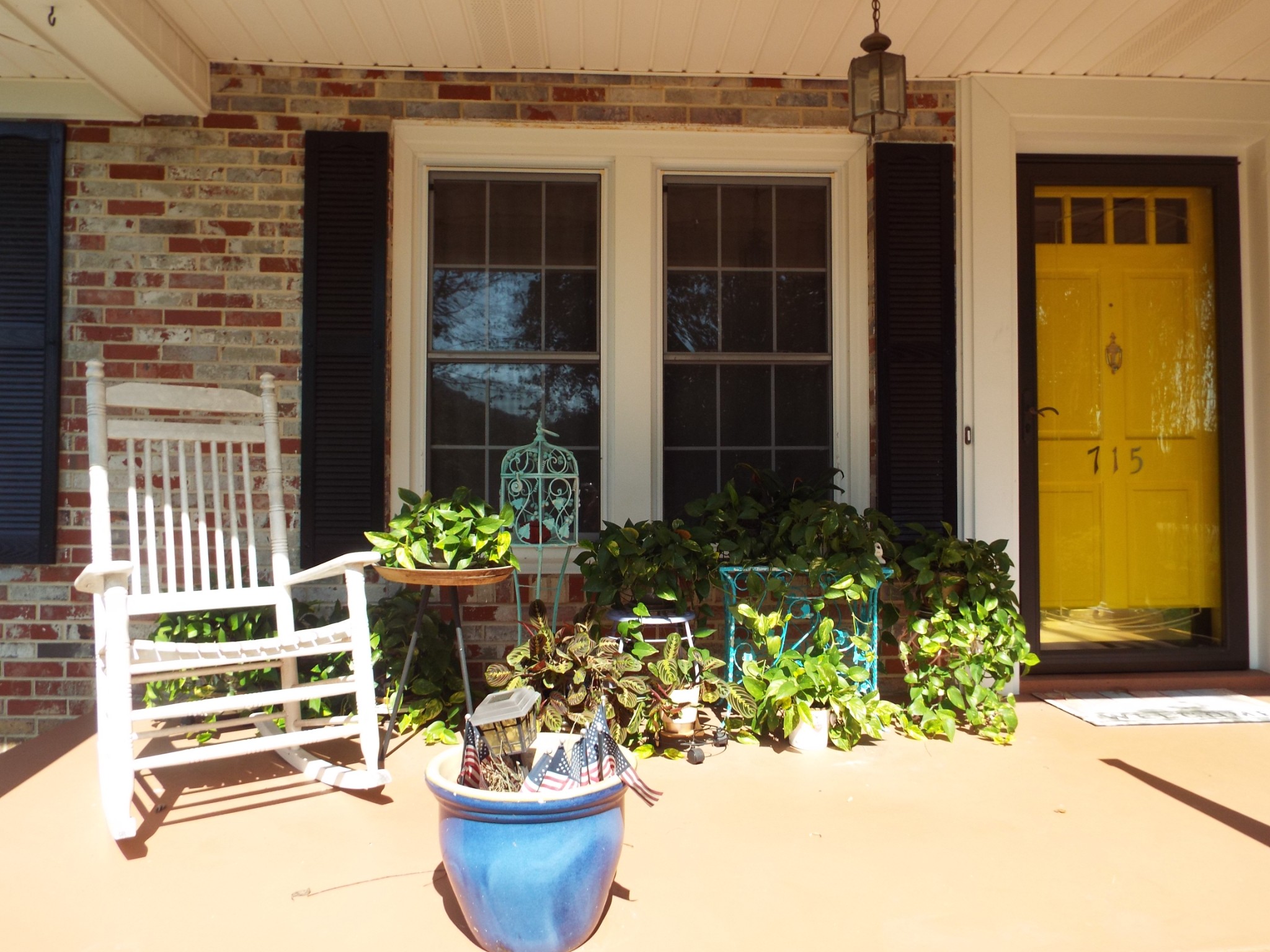 715 Poplar Bluff Rd E