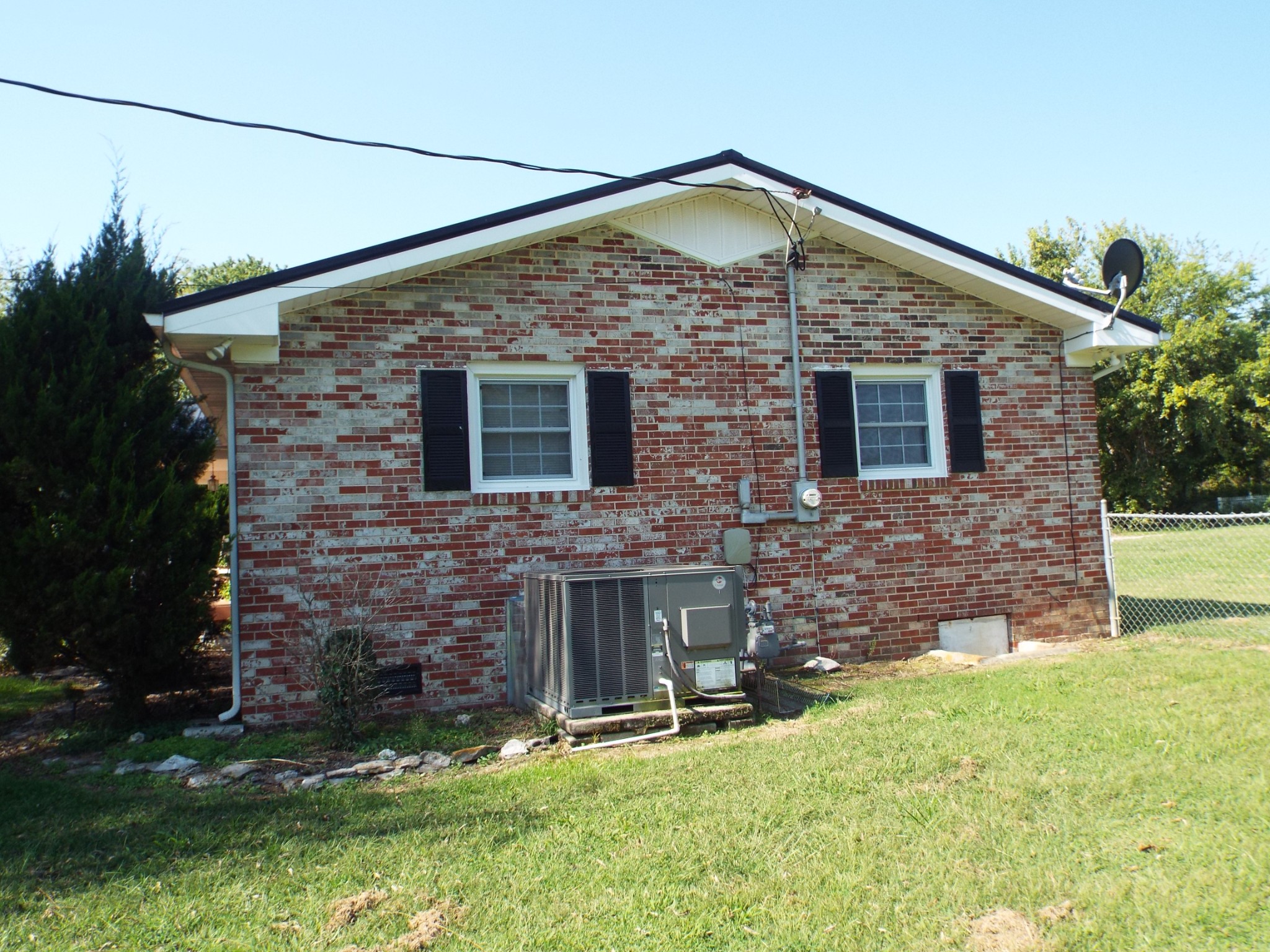 715 Poplar Bluff Rd E