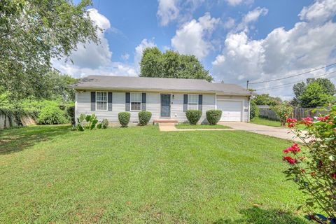 807 Shoma Drive Shelbyville TN 37160