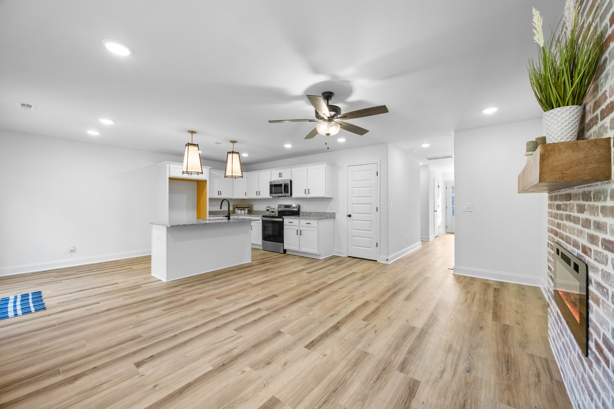 487 Ridge Top Court